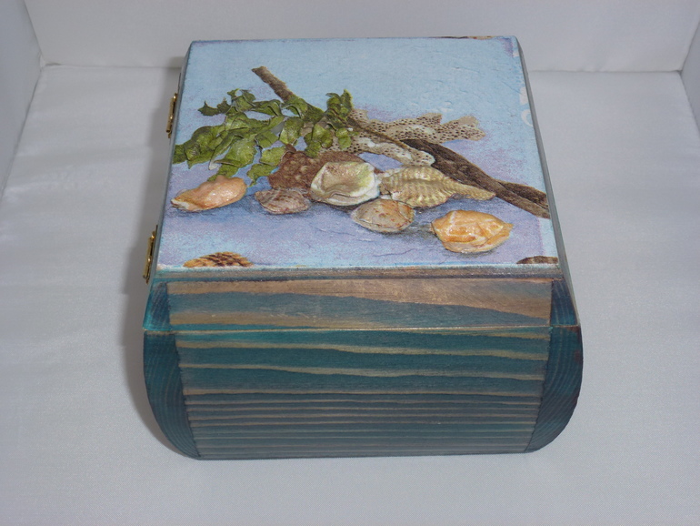 Шкатулка в технике Sospeso Trasparente