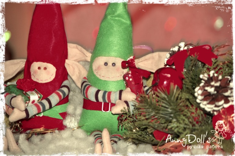 Новый год к нам мчится...