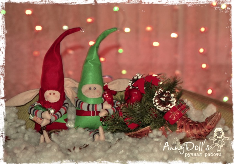 Новый год к нам мчится...