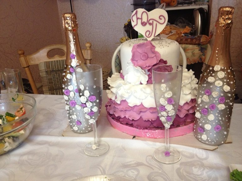 свадебный с рюшами