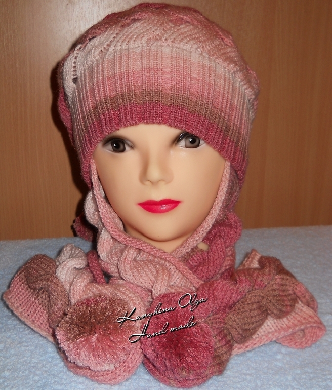 Шапка "Волна с косами"