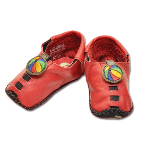 Безразмерная обувь для деток. Кто покупал? На сколько она практична? Покупать или не покупать?