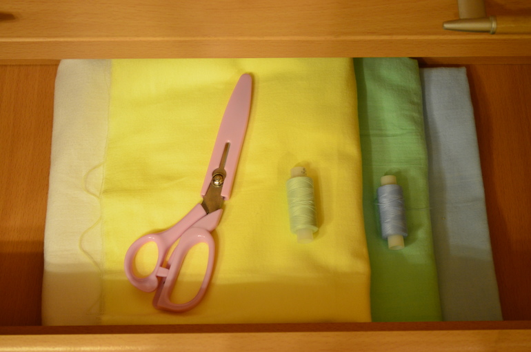 Накупила тканей для пелёнок. Хочу сшить сама.