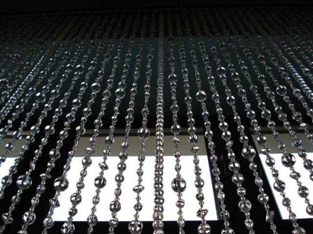 Как задекорировать часть стены?