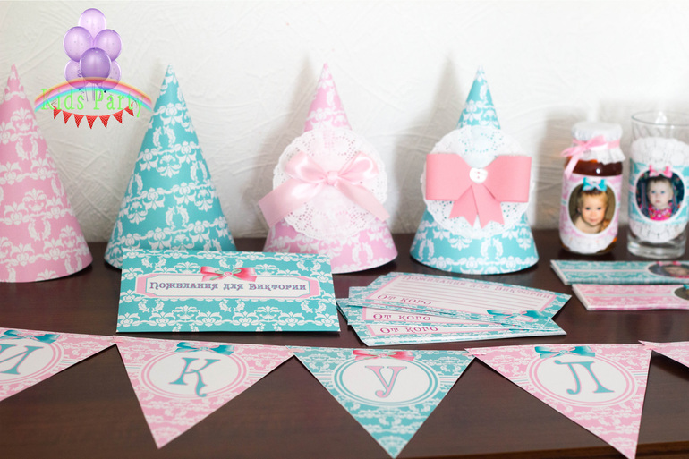 Вот такой набор получился для годовасия Виктории!