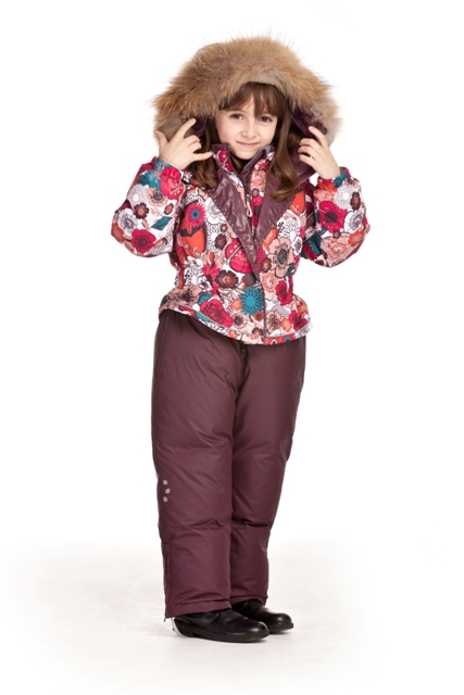 Слитный комбез пуховый Nels р. 110 б/у 1 раз, состояние нового. Цена 7000 руб.