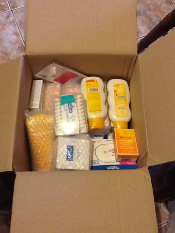 А вот и наша посылочка из Франции!!!!