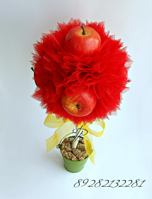 Яблочный топиарчик