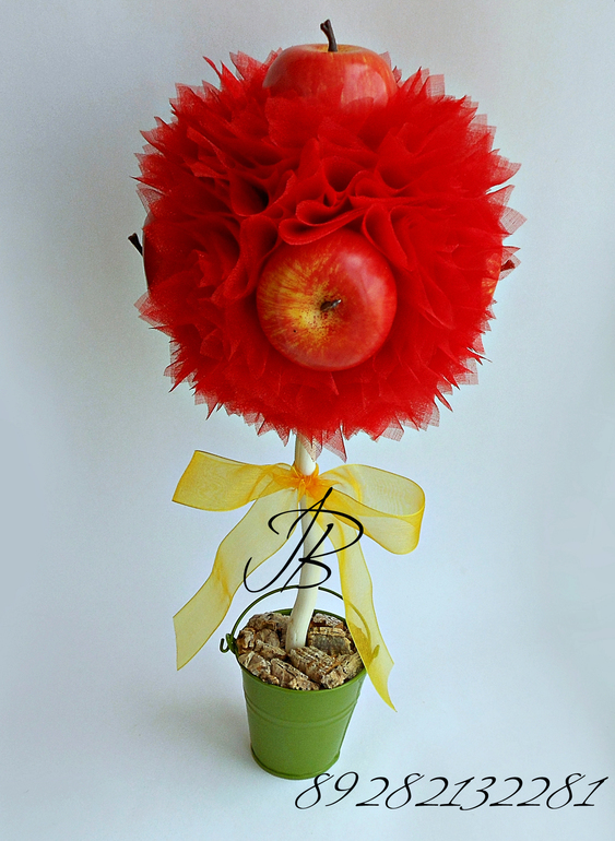 Яблочный топиарчик