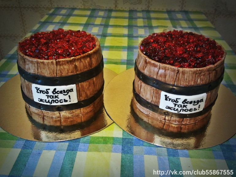 Бочонки махонькие)))