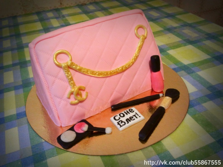 Разные тортики)кучкой)