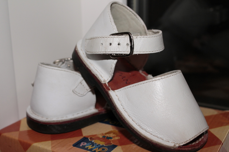 Обувь на девочку 18-22 Gucci Missouri Iceberg Cavalli Bikkembergs Morelli Lacoste Naturino