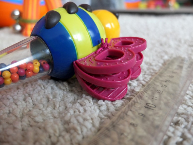 Наши любимые музыкальные игрушки в годик - барабан Battat и ксилофон Little Tikes