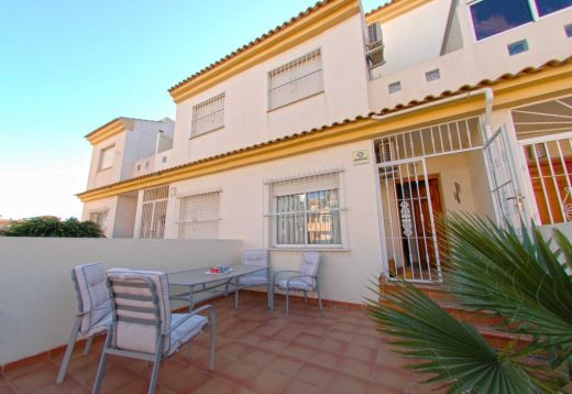 Аренда таунхауса на южном побережье Коста Бланка (Испания)