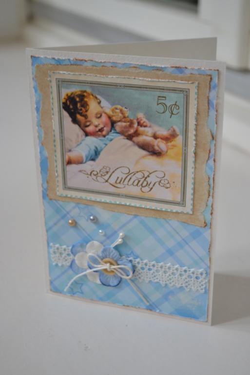 Папочка для свидетельства о рождении и открытки.