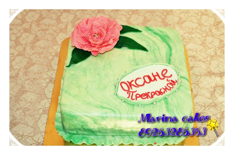 тортик просто с цветочком:-)