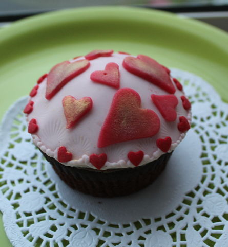 Мои первые мастичные капкейки