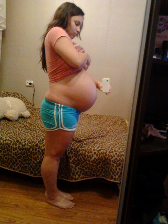 девочки помогите не могу понять опустился ли животик???