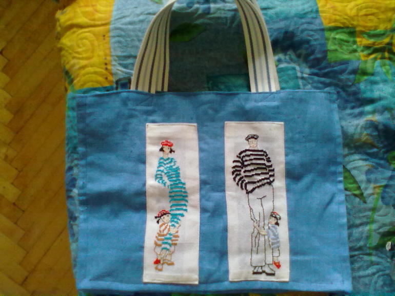 Мои вышивки, то малое что осталось и не раздалось)))