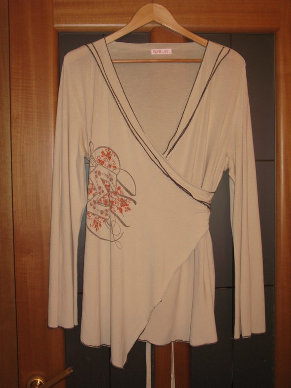 Одежда для беременных. 50 р.