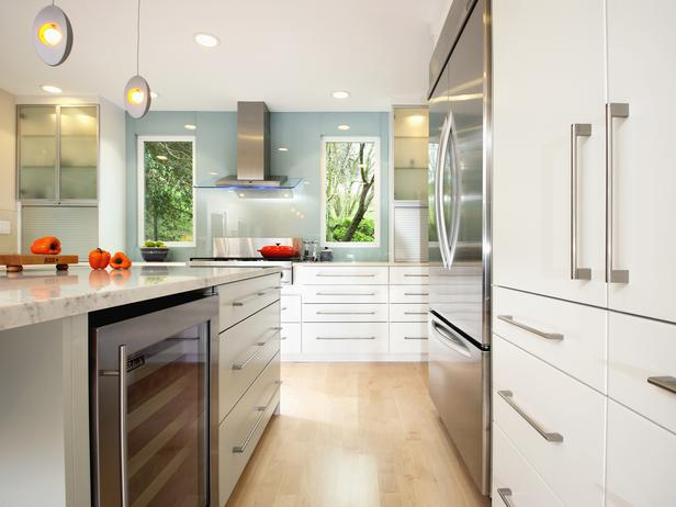 Кухни, такие разные но функция одна!