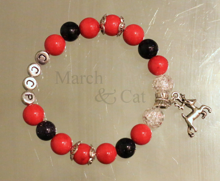 Москва. Распродажа браслетов из натуральных камней. Все по 300р.