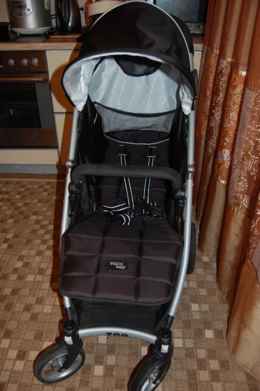 Продам коляску Valco Baby zee. 7500