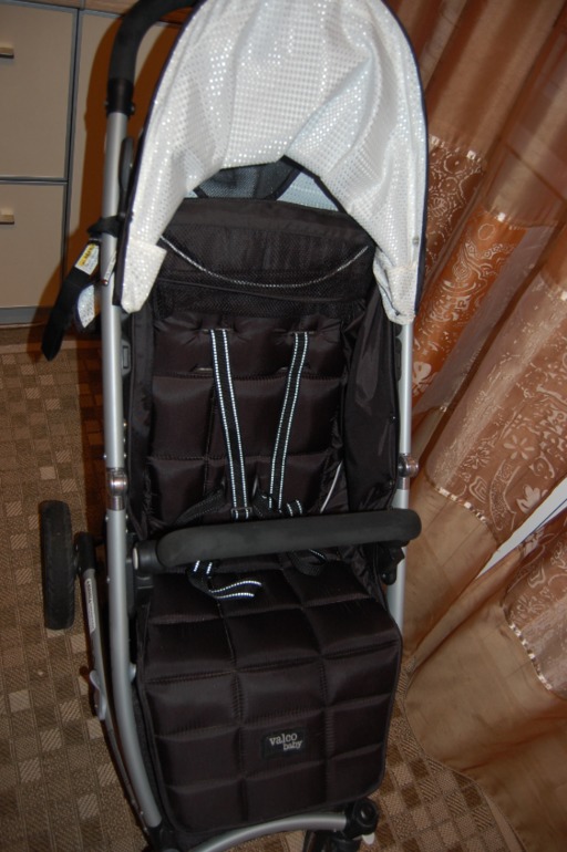 Продам коляску Valco Baby zee. 7500