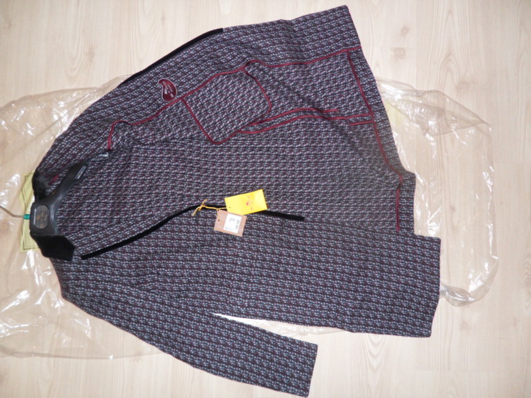 Легкое пальто Etro Milano . Италия.