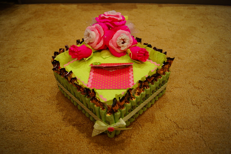 Мои первые работы. Жажду критики :)