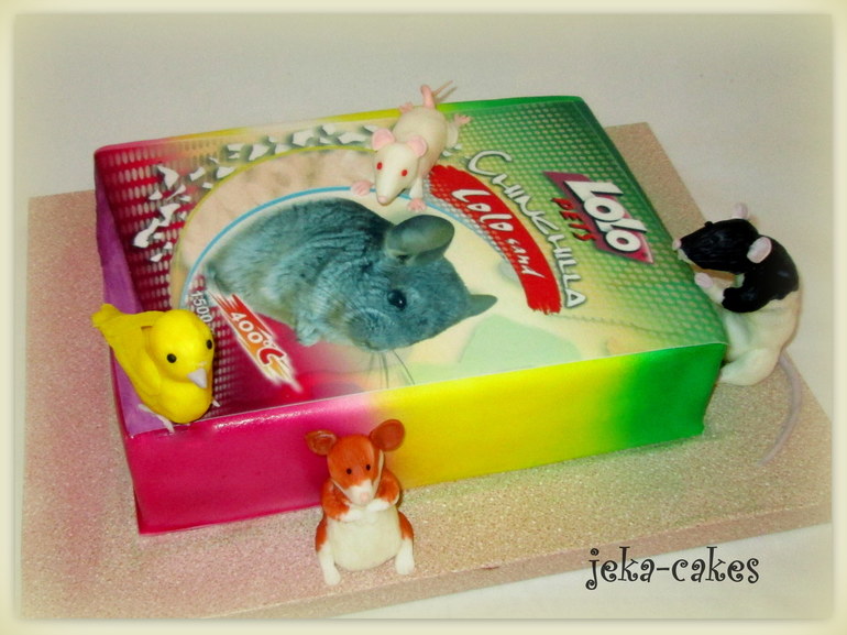 Торт "Коробка корма Lolo pets"