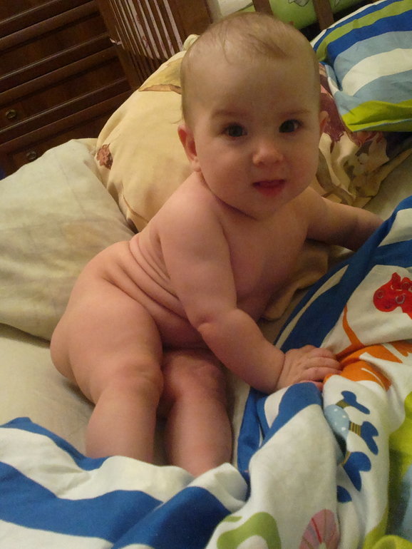 Присаживается)