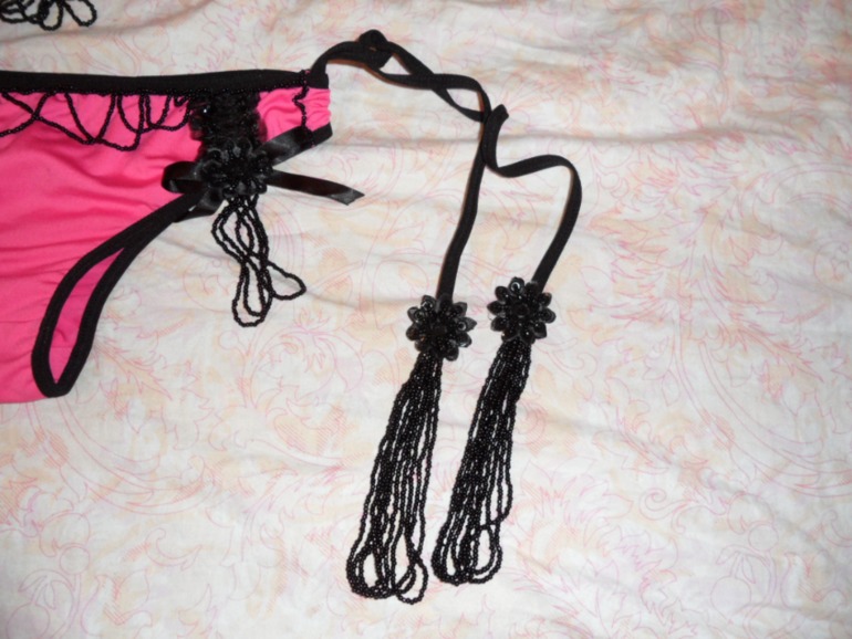 Купальники и костюмы расшитые в ручную