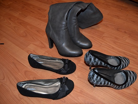 Продам обувь разрем 35-36 в отличном состоянии.