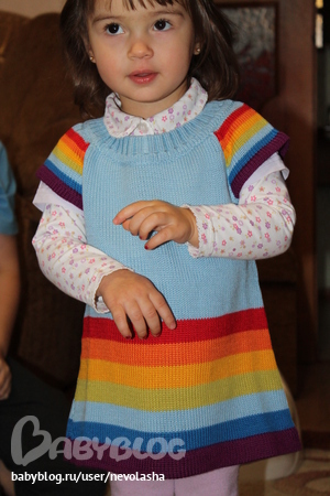 Туника - незаменимая одежда для девочки в детском саду.