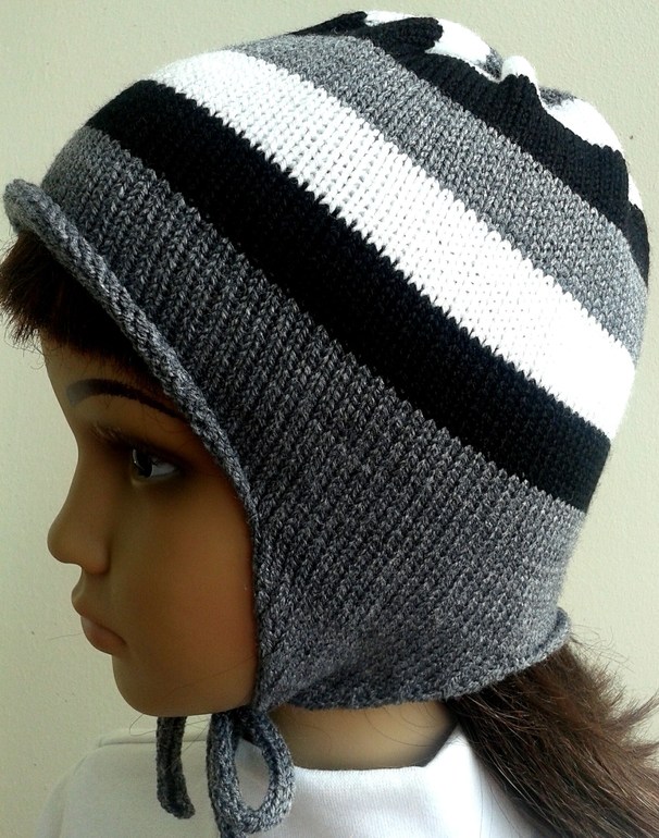 Зимняя шапуля с манишкой и шапочки на сейчас.