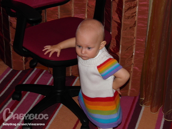 Туника - незаменимая одежда для девочки в детском саду.