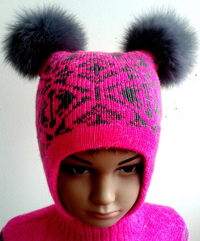 Зимняя шапуля с манишкой и шапочки на сейчас.