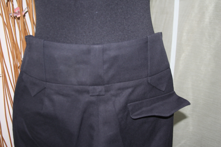 Брюки...брюки....джинсы ...и опять брюки. Новые и в идеале. 1-ые линии