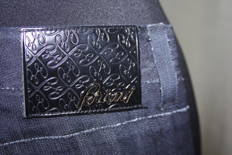 Брюки...брюки....джинсы ...и опять брюки. Новые и в идеале. 1-ые линии