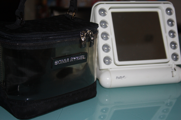 Косметичка ***SONIA RYKIEL*** и зеркало ***BABYLISS*** Франция, оригинал!