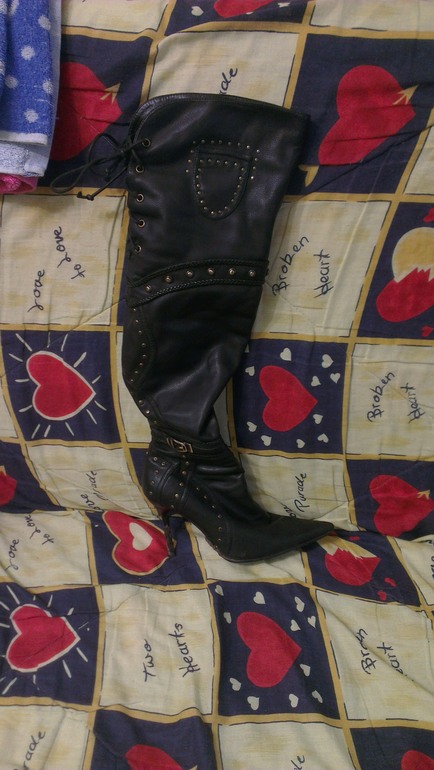 Женские вещи 50-52р. обувь 37р. на полную ногу.