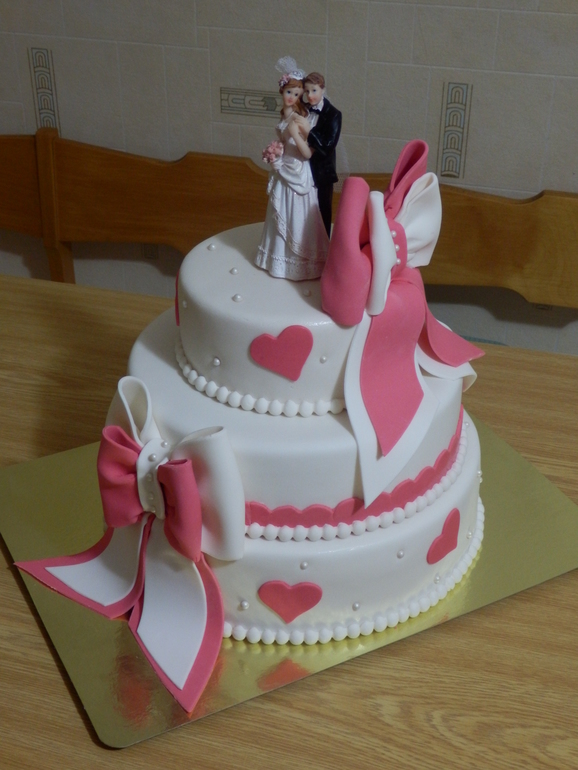 Свадебный с бантами