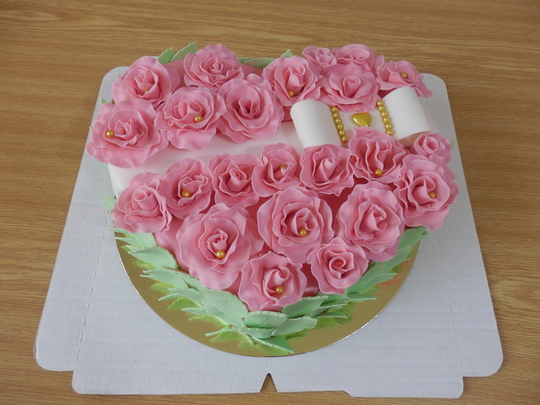 На юбилей, сердце с розами и осенние мотивы