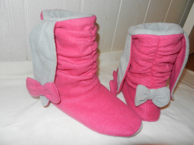 Утепляем ножки в теплые сапожки )))