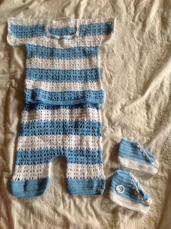 Первый подарочек от бабули