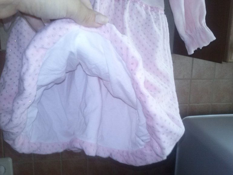 Розовое теплое платье