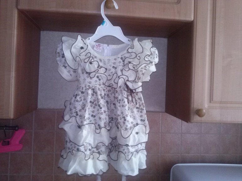 Платья для девочки б/у от 1-2 лет