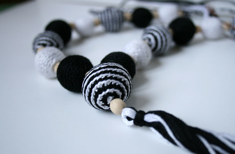 Слингобусы "Черно-белая классика" 700 руб.