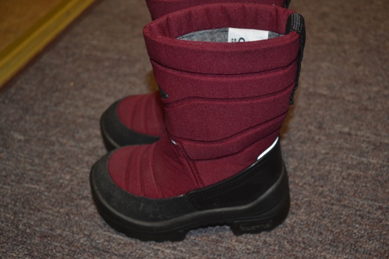 продам дет вещи в отличном состоянии по 1500р